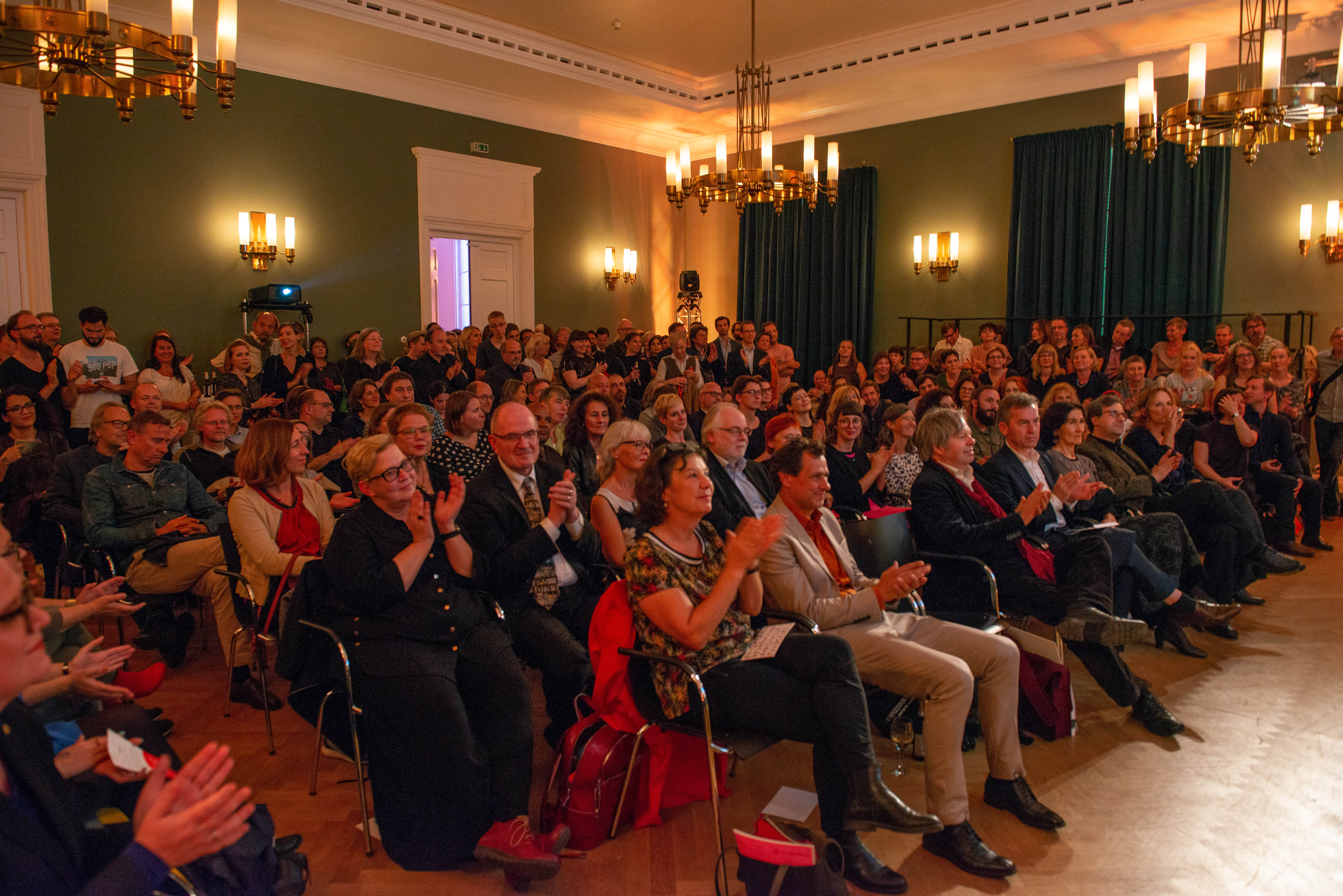 Publikum der Hotlist 2018 im Literaturhaus Frankfurt